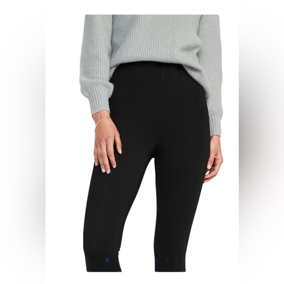 Old Navy Pants - NWT Black High Waist Pants Pull On Small